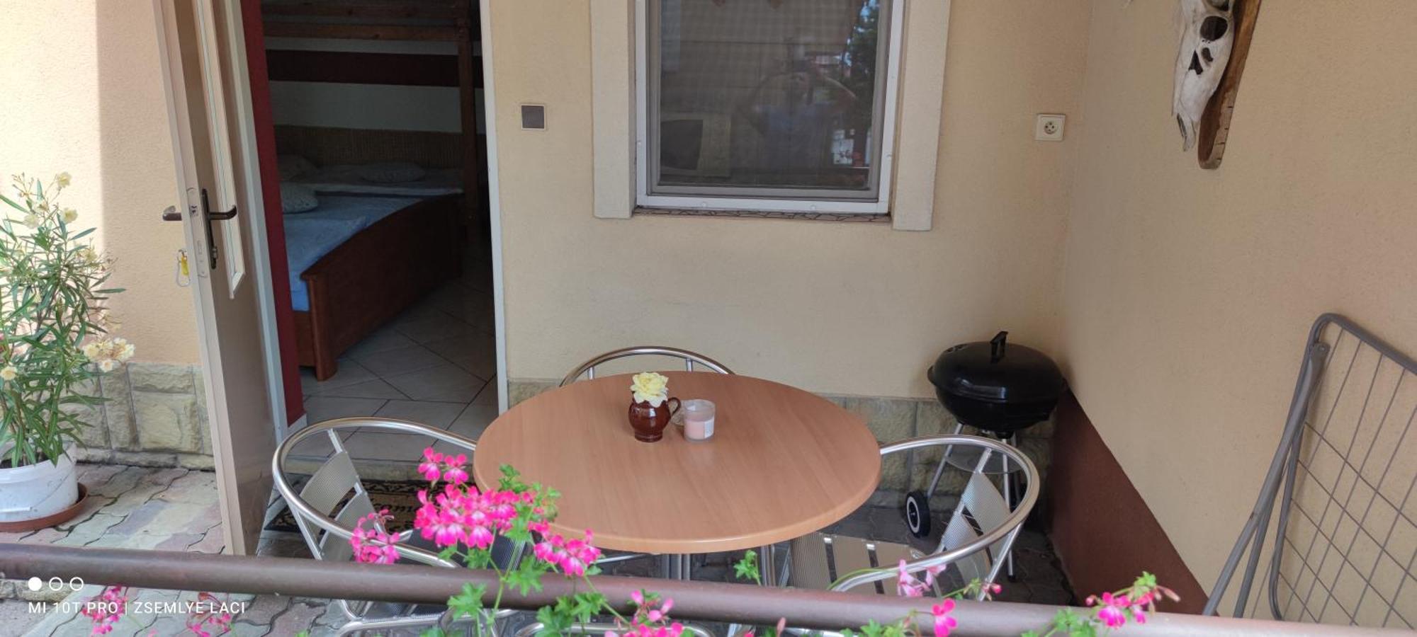 Hodosi Apartman Apartment Velky Meder Room photo